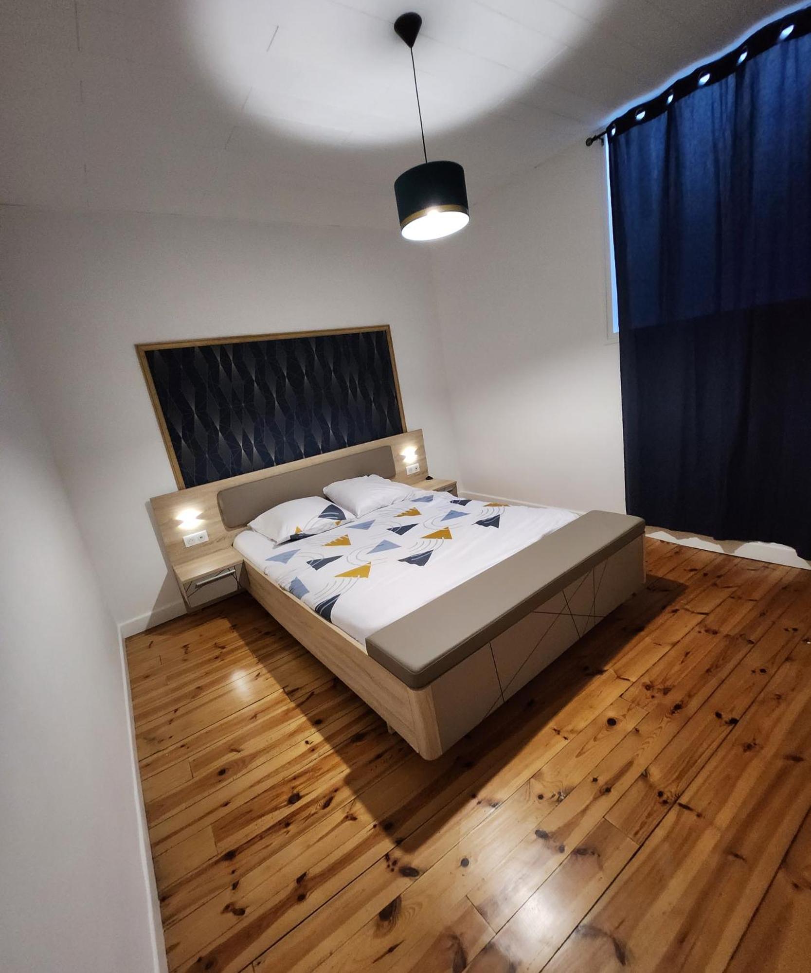 Chaleureux Appartement Refait A Neuf Вік-сюр-Сер Екстер'єр фото